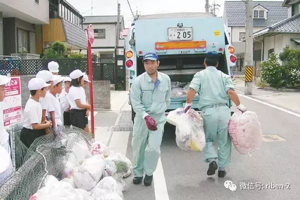 日本详细到令人发指的垃圾分类法，谁看谁傻眼！